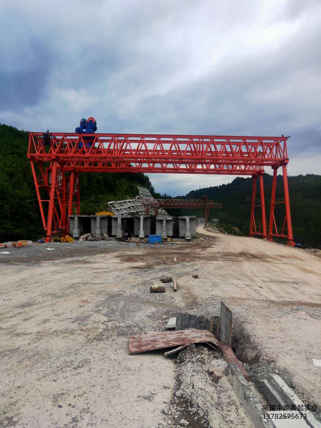架橋機和提梁機區(qū)別在哪？